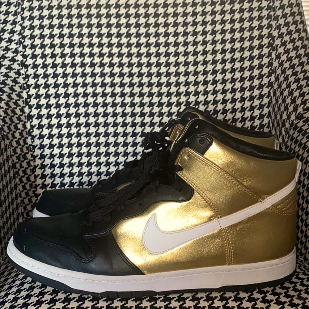 Nike Dunk High